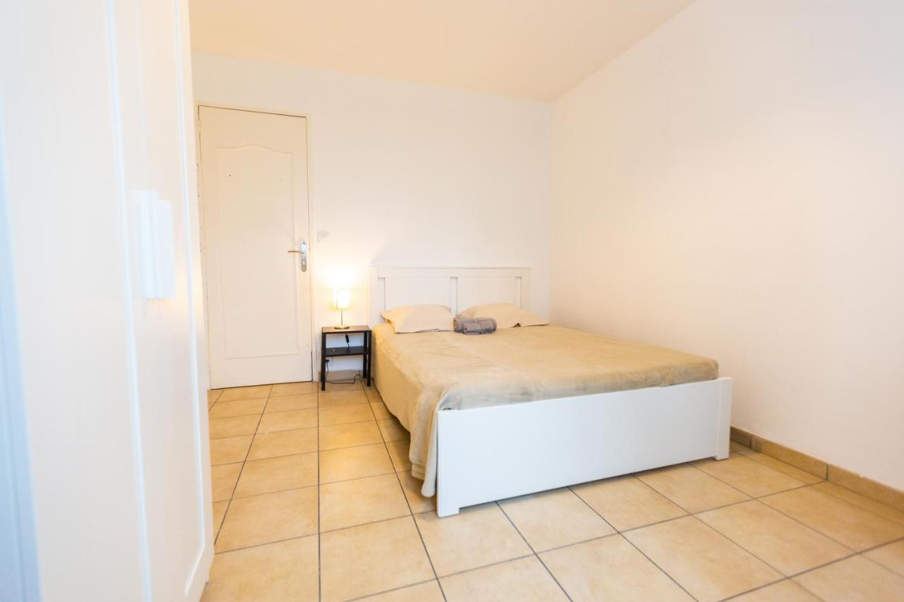 Superbe T4 Renove Spacieux Avec Stationnement Libre Et Gratuit Leilighet Marseille Eksteriør bilde