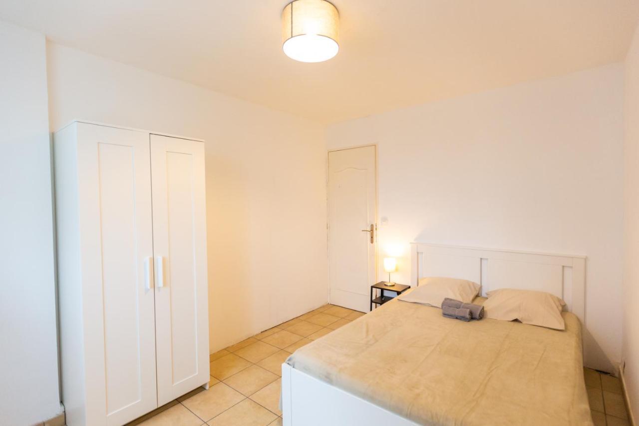 Superbe T4 Renove Spacieux Avec Stationnement Libre Et Gratuit Leilighet Marseille Eksteriør bilde