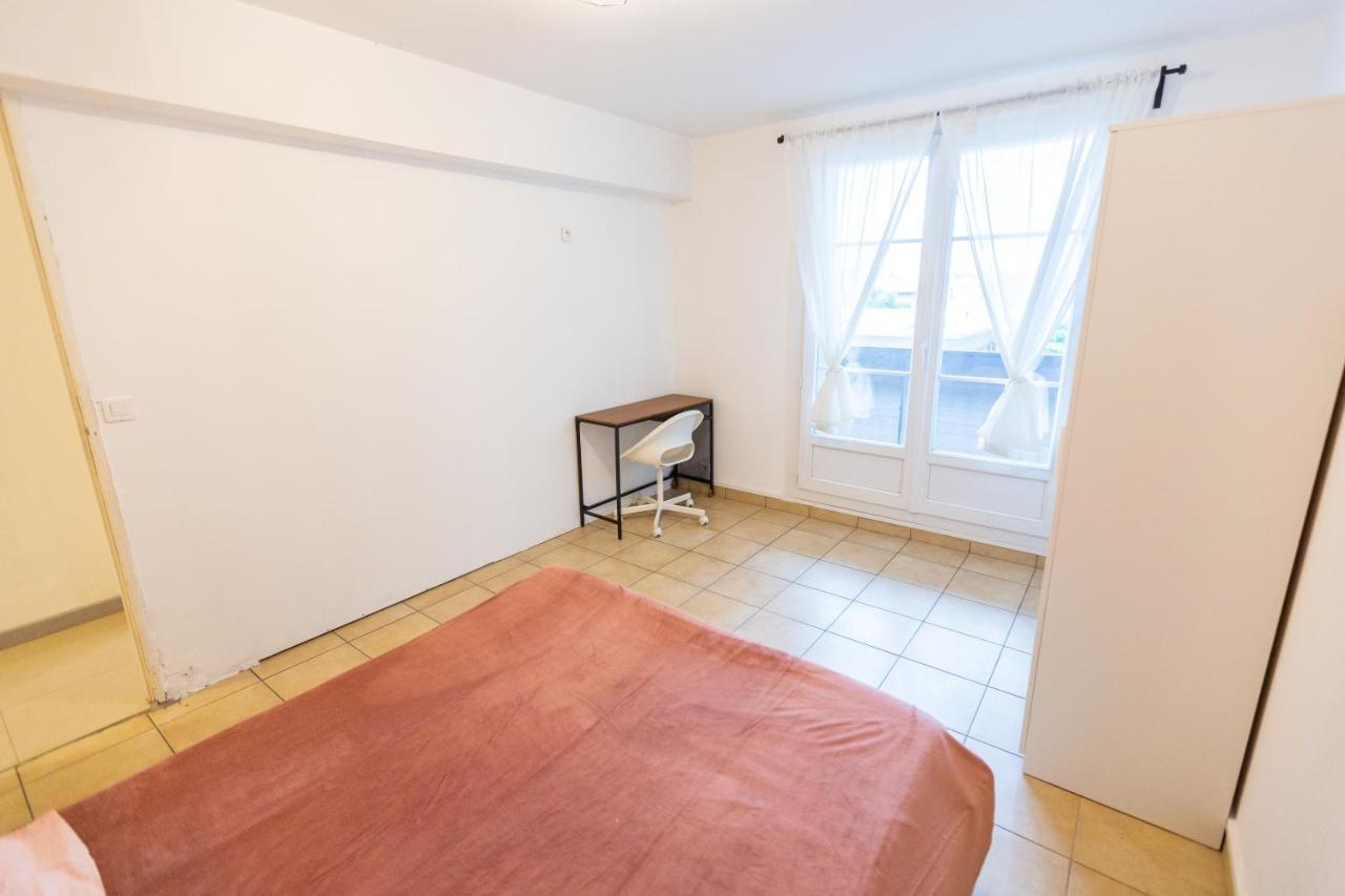 Superbe T4 Renove Spacieux Avec Stationnement Libre Et Gratuit Leilighet Marseille Eksteriør bilde