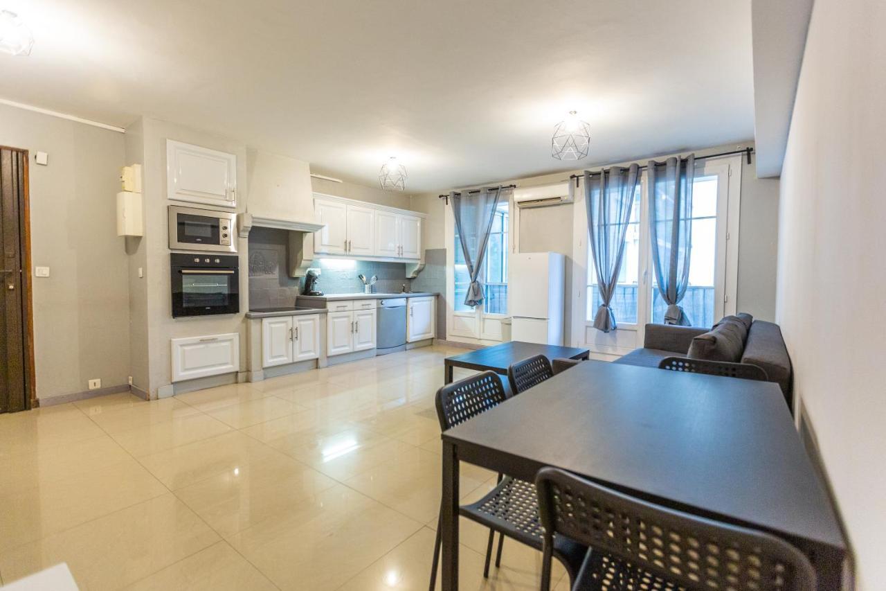 Superbe T4 Renove Spacieux Avec Stationnement Libre Et Gratuit Leilighet Marseille Eksteriør bilde